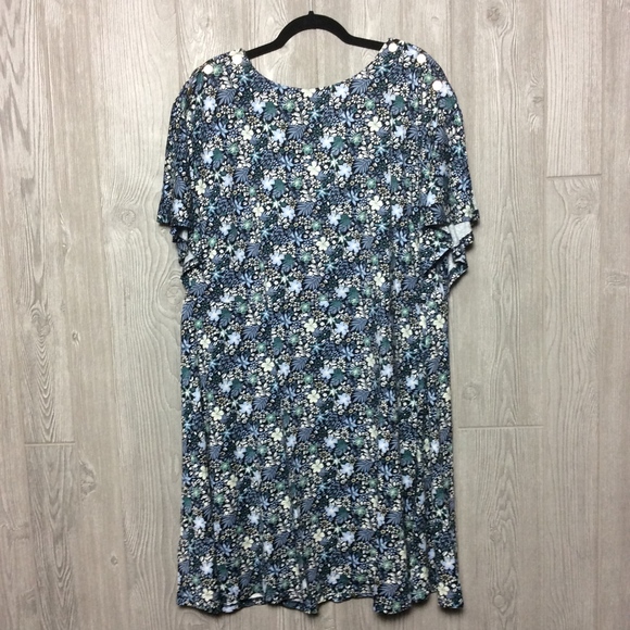 1 LEFT - NWT LOFT Blue Floral Dress PLUS SIZE 26 - Picture 4 of 7